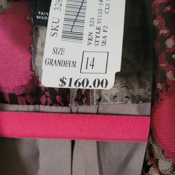 Bnwt trial jacket - Picture 2 of 3